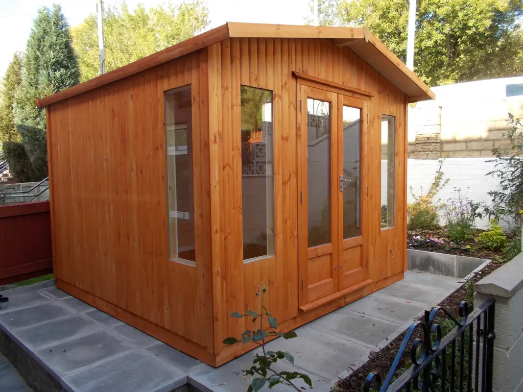 OUR KINGFISHER RANGE OF SUMMERHOUSE