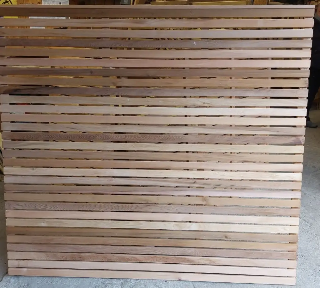 THIS IS A CEDAR SLATTED SCREEN